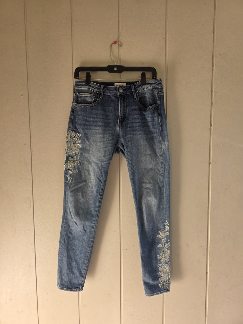 DRIFTWOOD Jackie Floral Embroidered Skinny Jeans Medium Wash Blue Size 29